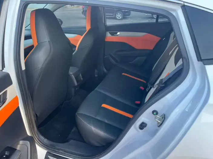 Yixuan 2023 Model Facelift 1.5L Automatic Chasing the Wind version – фото 9