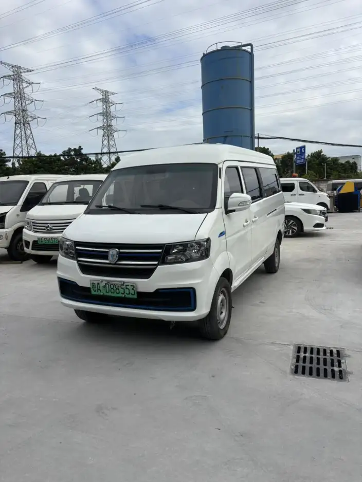 New Hiace EV 2023 Model Comfort Model – фото 1