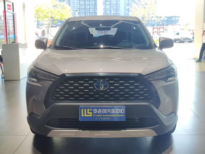 Toyota Corolla Cross 2023 Model 2.0L Intelligent Hybrid Pioneer Edition – фото 2