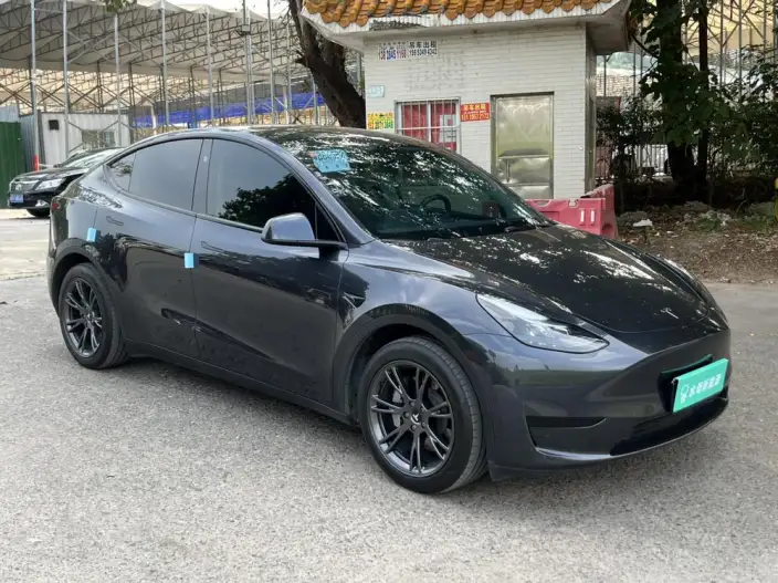 Model Y 2024 Model Rear-wheel drive version – фото 3
