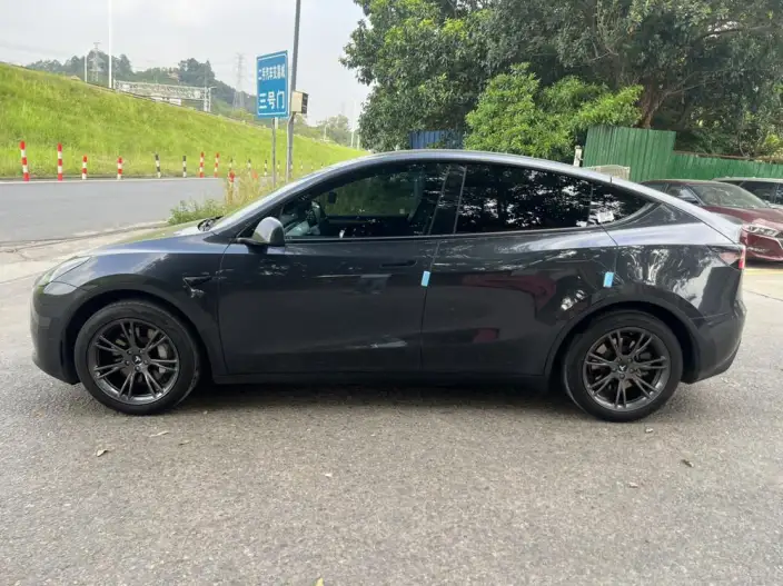 Model Y 2024 Model Rear-wheel drive version – фото 4