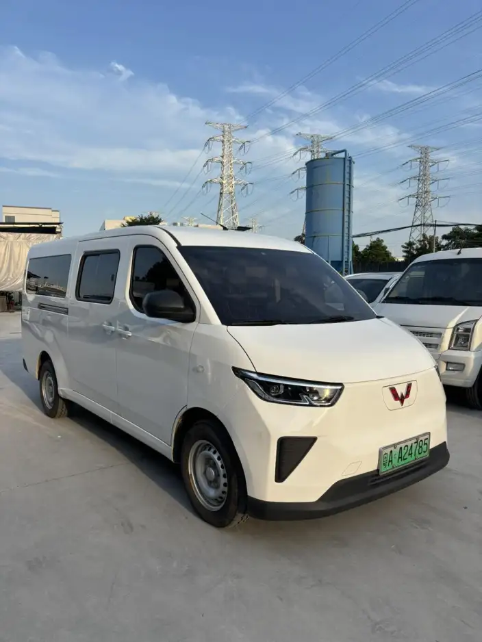Wuling Yangguang 2024 Model 300km Comfort Model Passenger car Edition 60kW – фото 3