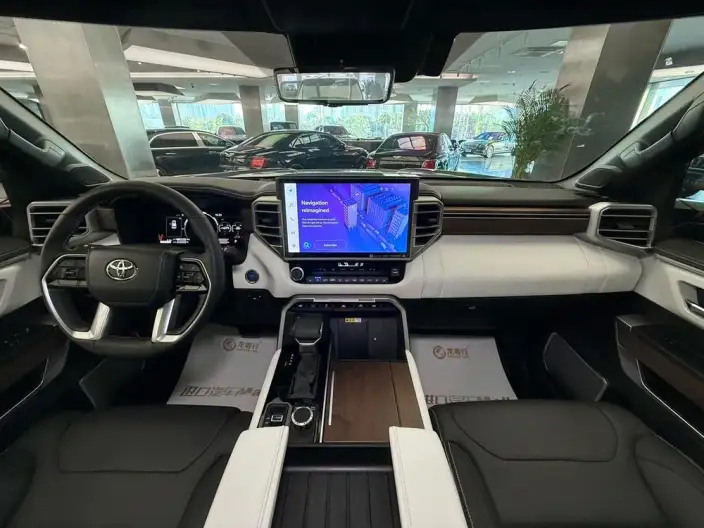 Sequoia 2023 Model 3.5T Automatic 4WD 7 seat Parallel Imported – фото 6