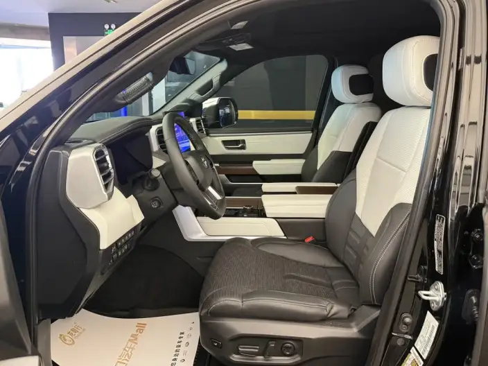 Sequoia 2023 Model 3.5T Automatic 4WD 7 seat Parallel Imported – фото 10