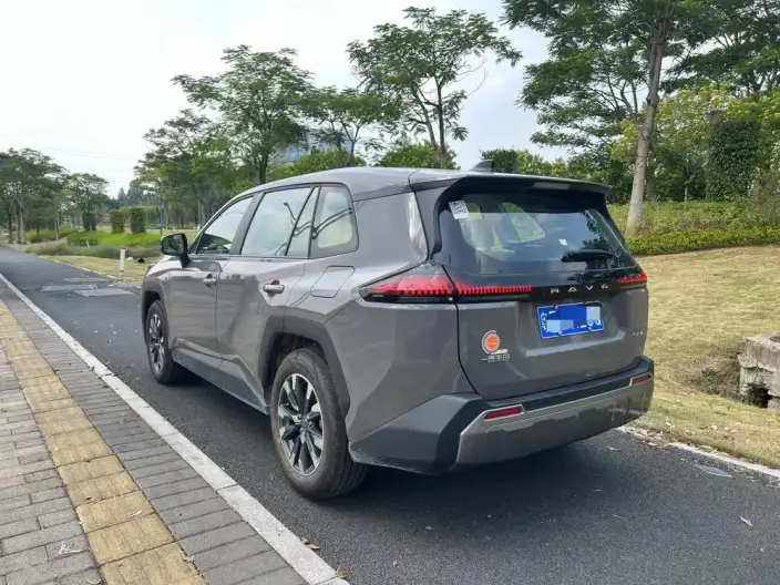 Toyota RAV4 2026 Model Hybrid 2.0L 2WD Deluxe Edition – фото 5