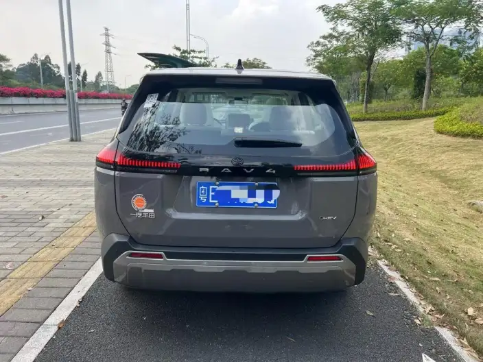 Toyota RAV4 2026 Model Hybrid 2.0L 2WD Deluxe Edition – фото 6
