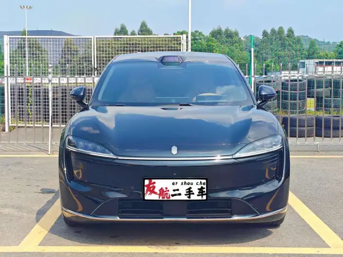 Luxeed R7 2024 Model EV 100kWh Max Rear Drive Edition