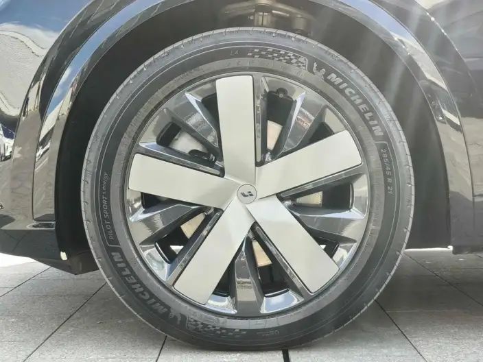 Li Auto L8 2026 Model Ultra – фото 6