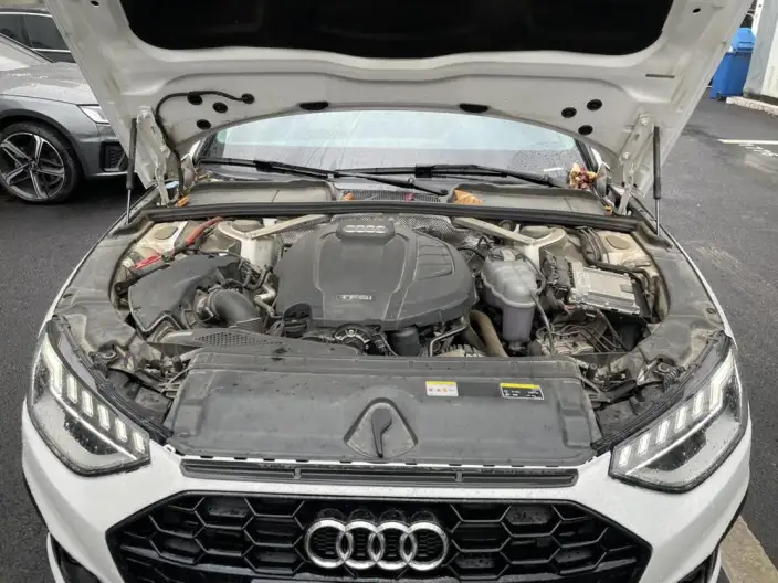 Audi A4 L 2022 Model 40 TFSI Luxury Dynamic Model – фото 5