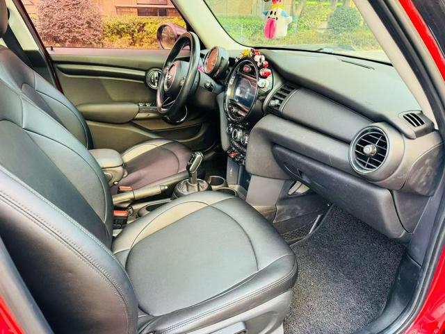 MINI 2018 1.5T COOPER Classic 5-door – фото 6