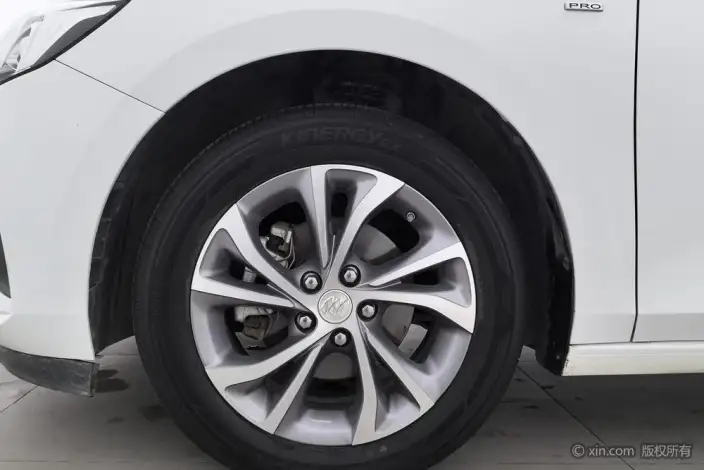Buick Verano 2023 Model Pro 533T Lexiang Edition – фото 9
