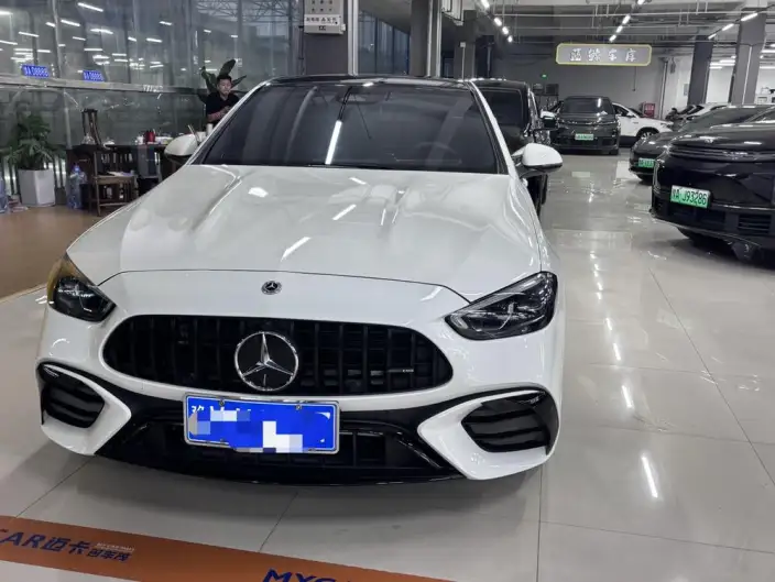 Mercedes-Benz C-Class 2024 Model C 260 L Sports Edition – фото 2