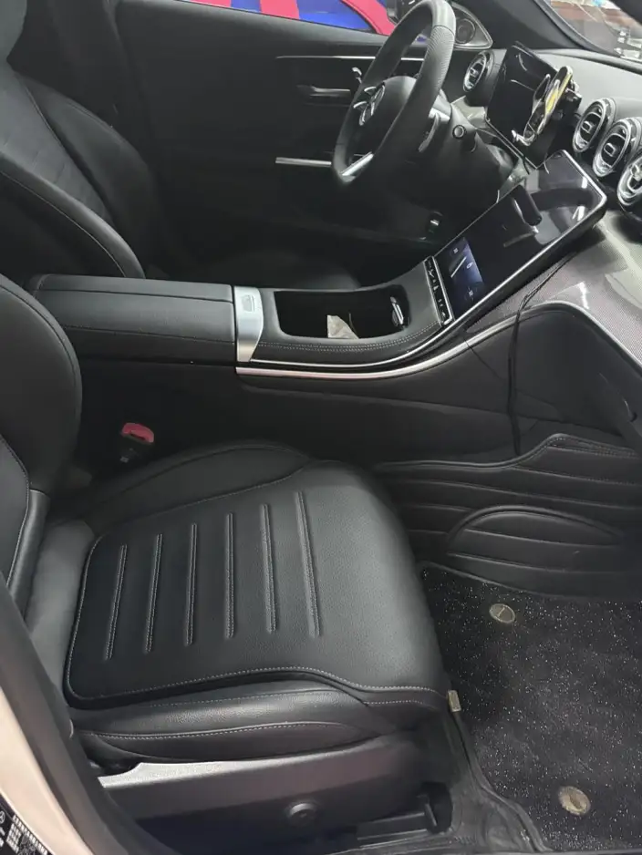 Mercedes-Benz C-Class 2024 Model C 260 L Sports Edition – фото 3