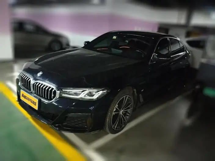 BMW 5 Series 2022 Model Facelift II 530Li Leading Model M Sports Set – фото 1