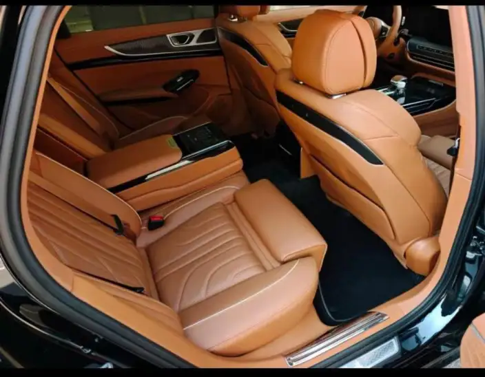 HONGQI H9 2025 Model 2.0T Flag Enjoy Luxury Business Edition – фото 9