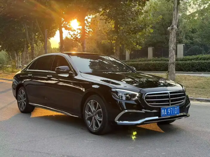 Mercedes-Benz E-Class 2023 Model E 300 L Fashion Model Sports sedan – фото 3