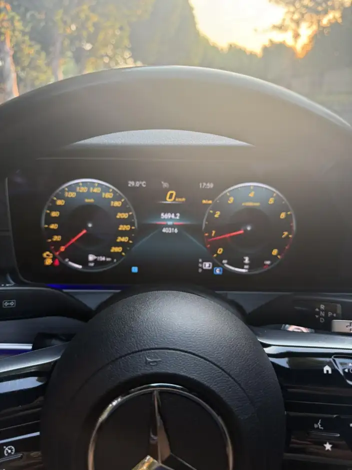Mercedes-Benz E-Class 2023 Model E 300 L Fashion Model Sports sedan – фото 8