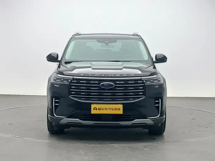 Ford Explorer 2023 Model EcoBoost 285 4WD Titan Jin Edition 7 seat – фото 2