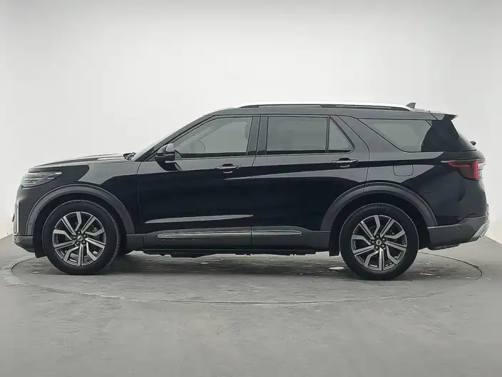 Ford Explorer 2023 Model EcoBoost 285 4WD Titan Jin Edition 7 seat – фото 4