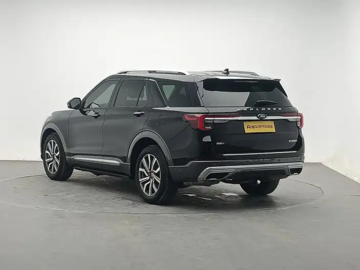 Ford Explorer 2023 Model EcoBoost 285 4WD Titan Jin Edition 7 seat – фото 5