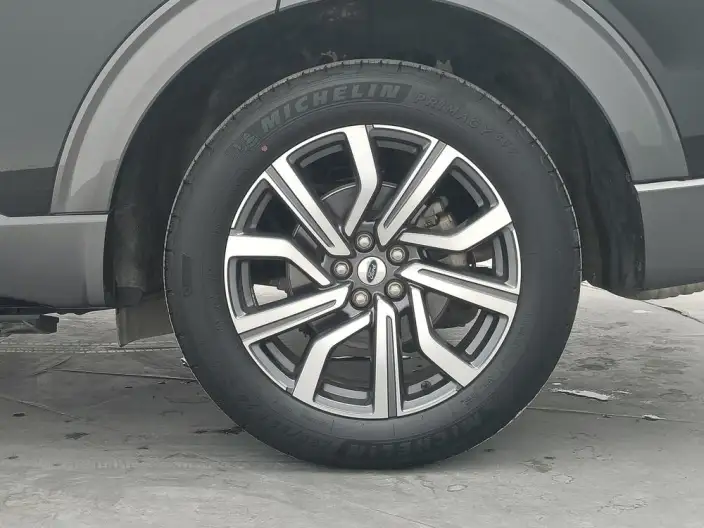 Ford Explorer 2023 Model EcoBoost 285 4WD Titan Jin Edition 7 seat – фото 9