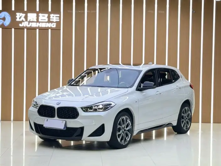 BMW X2 2021 Model sDrive25i Night Edition Edition – фото 1