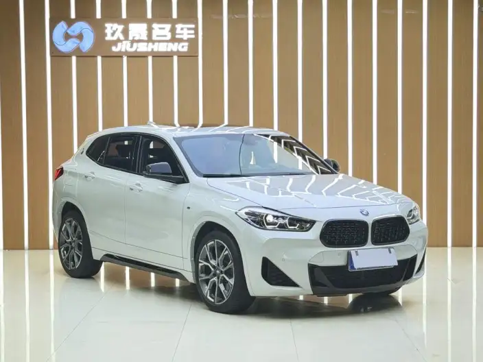 BMW X2 2021 Model sDrive25i Night Edition Edition – фото 3