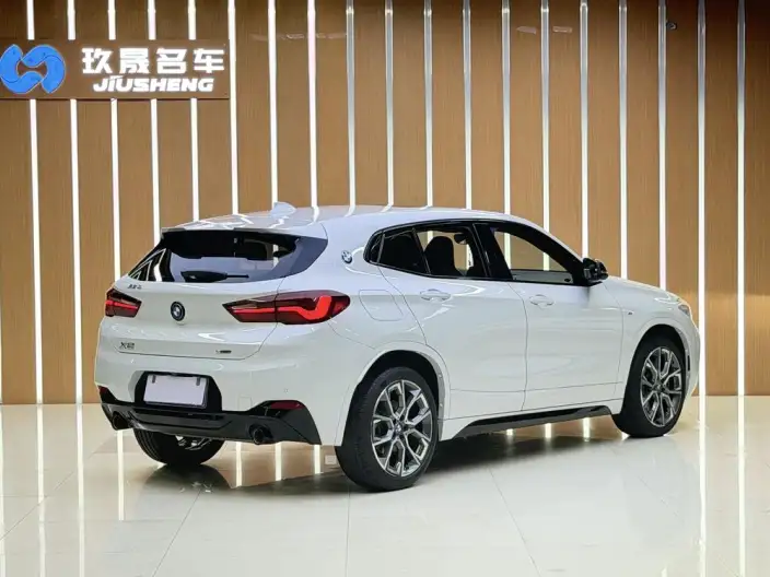 BMW X2 2021 Model sDrive25i Night Edition Edition – фото 6