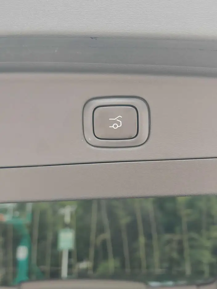 NIO EC6 2024 Model 75kWh – фото 8