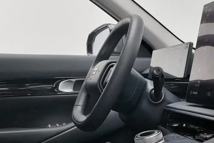Geely Galaxy E5 2026 Model 610km Tiggo + Edition – фото 9