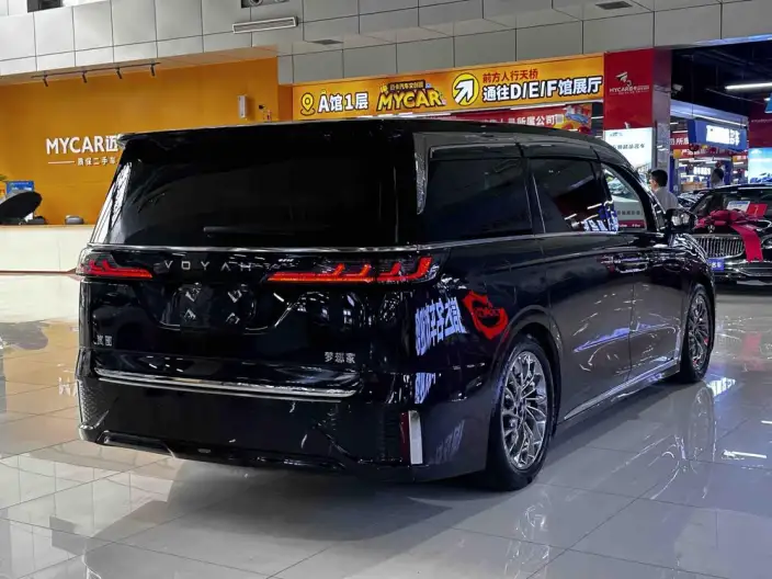 VOYAH Dreamer PHEV 2024 Model Ultra-long Endurance Ultimate Edition – фото 6