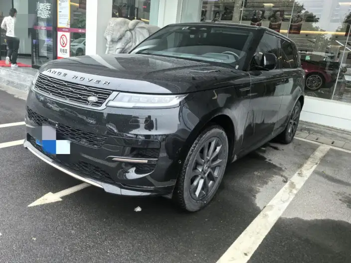 Range Rover Sport 2024 Model 400PS DYNAMIC SE – фото 1