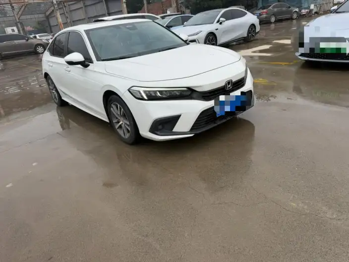 Honda Civic 2022 Model 240TURBO CVT Dynamic Edition – фото 3