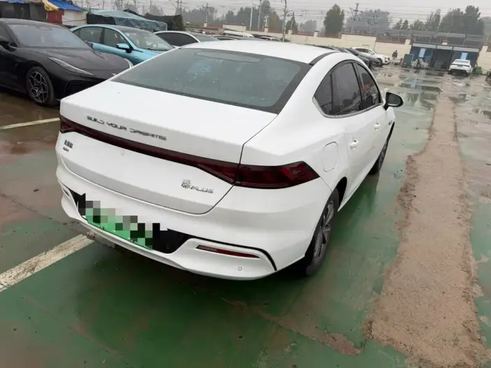 BYD Qin PLUS DM 2023 Model DM-i Champion Edition 55KM Leading Model – фото 5