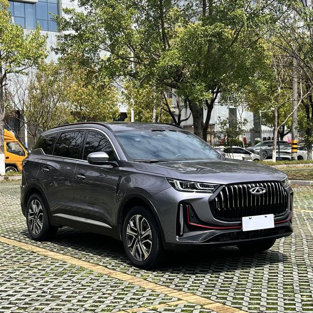 Chery Tiggo 7 PLUS 2023 1.6TGDI DCT Premium – фото 3
