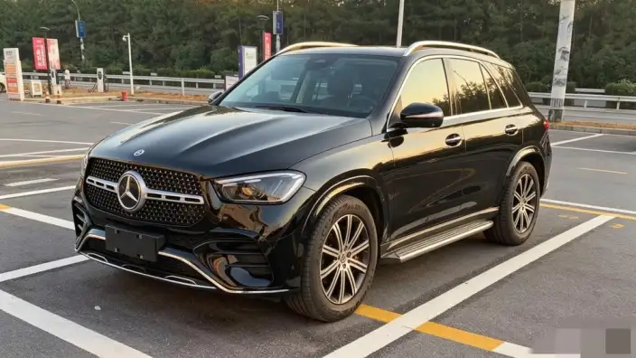 Mercedes-Benz GLE Imported 2025 Model GLE 350 4MATIC Fashion Model – фото 1