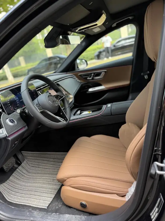 Mercedes-Benz E-Class 2026 Model E 260 L Classic Edition – фото 9