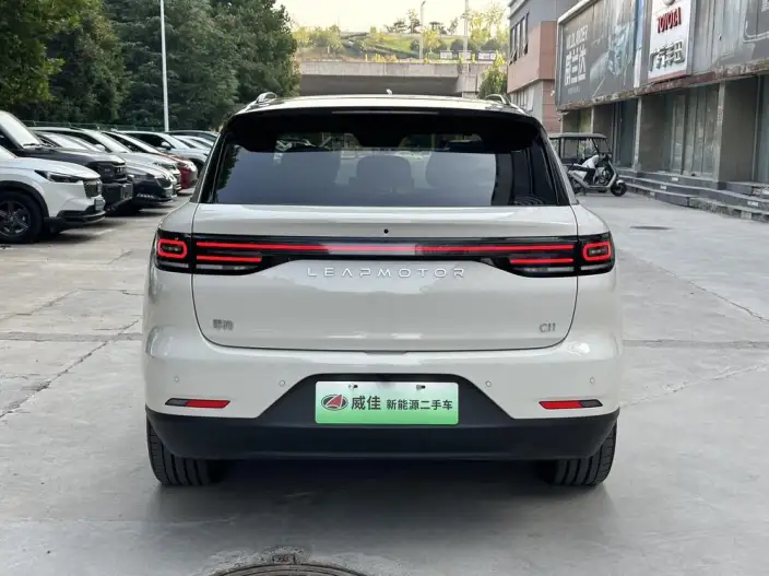 Leapmotor C11 2026 Model EV Edition 640 LiDAR Zhizun Edition – фото 5