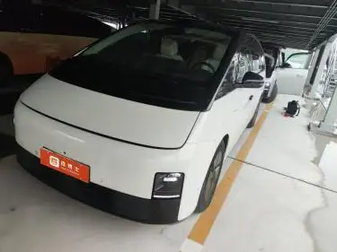 Li Auto MEGA 2024 Model Ultra Edition – фото 1