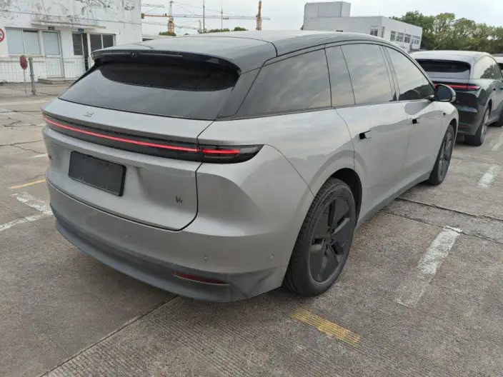 Li Auto i6 2025 Model 2WD Standard Edition – фото 4