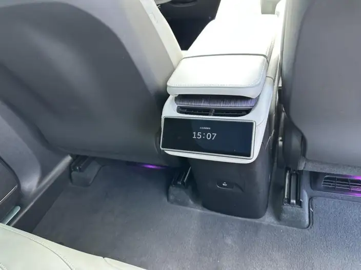 NIO ES6 2024 Model 75kWh – фото 10