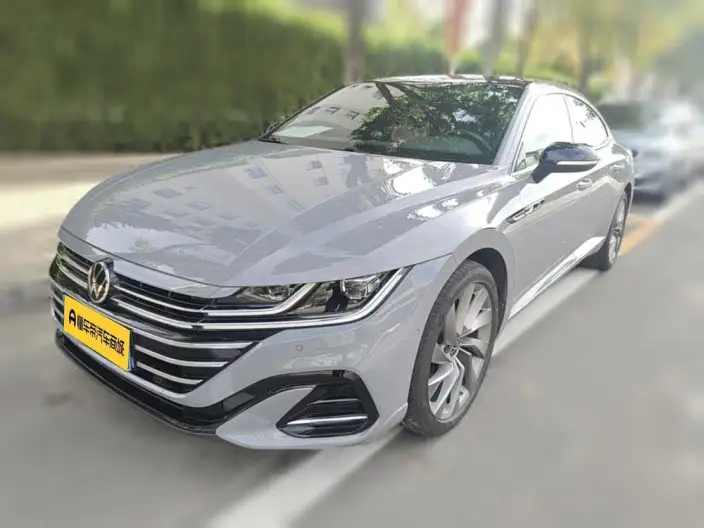 Volkswagen CC 2021 Model 380TSI Eye-catching version – фото 1