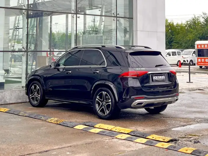 Mercedes-Benz GLE Imported 2023 Model GLE 350 4MATIC Fashion Model – фото 5