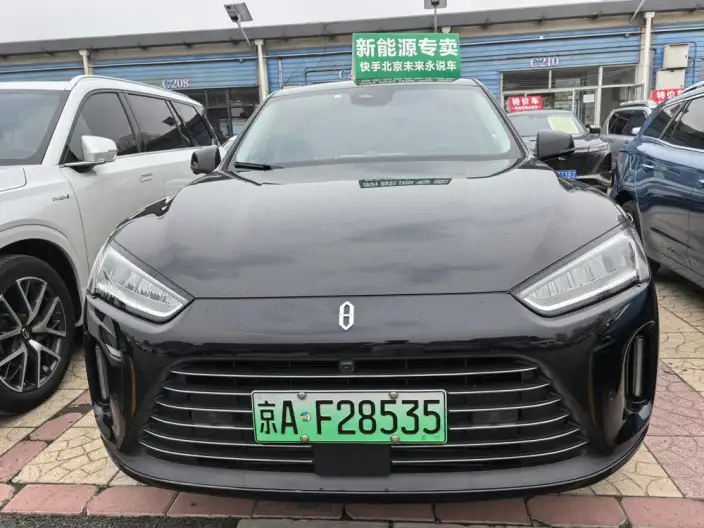 Aito M5 2022 Model Extended Range 4WD Ultimate Edition – фото 2