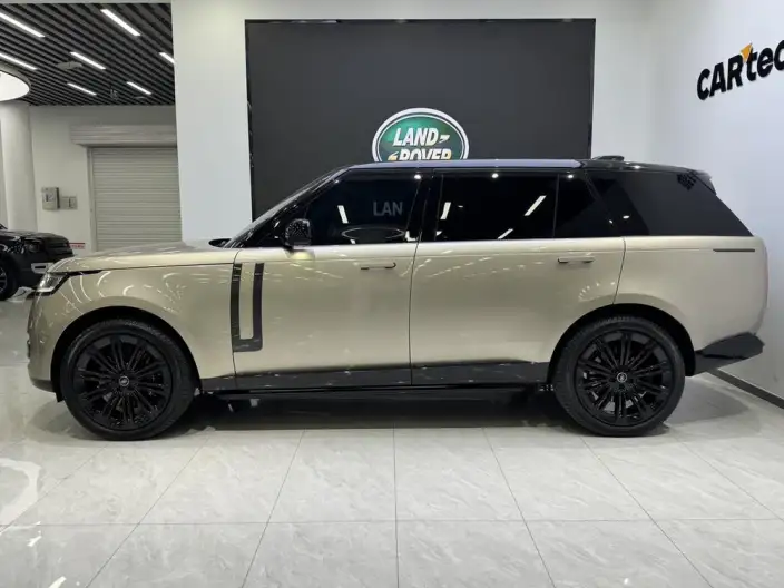 Range Rover 2023 Model 4.4 V8 530PS First Edition Edition – фото 4