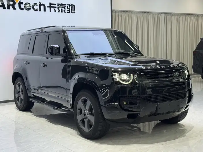 Land Rover Defender 2025 Model 110 3.0T P400 HSE X-Dynamic – фото 3