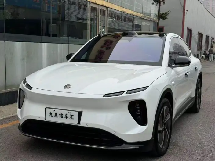 NIO EC6 2024 Model 75kWh – фото 1