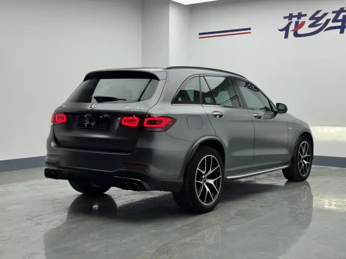 Mercedes-Benz GLC AMG 2020 Model AMG GLC 43 4MATIC – фото 6