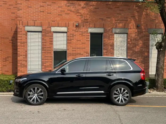 Volvo XC90 2025 Model B5 Zhixing Deluxe Edition 5 seat