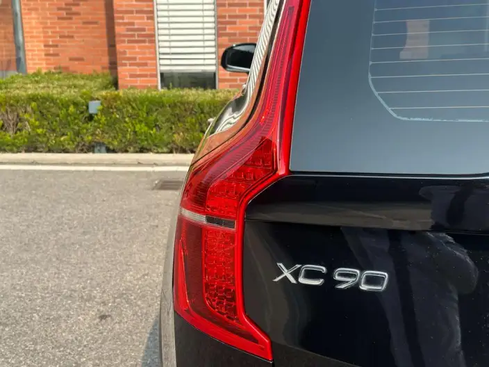 Volvo XC90 2025 Model B5 Zhixing Deluxe Edition 5 seat – фото 8